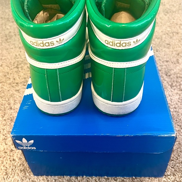 Adidas Top Ten Green and White Sneakers - Picture 4 of 5